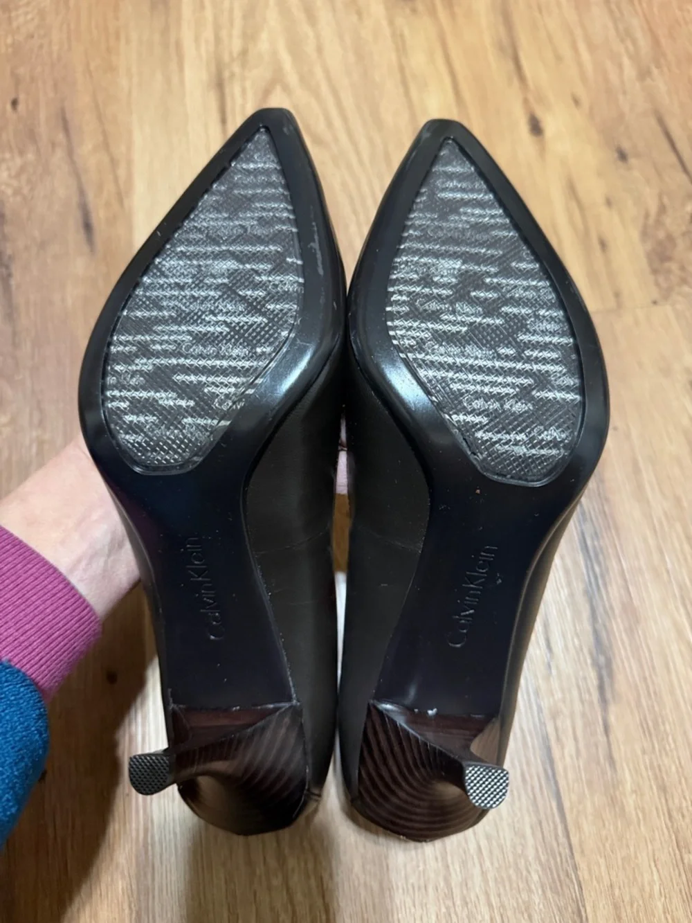 Calvin Klein Dolly leather dark brown pumps, size 7.5 NIB